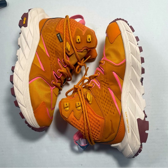 BNIB HOKA ONE ONE ANACAPA MID GTX $195 US 5.5M Price Firm no discounts - Picture 6 of 16